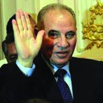 لماذا طرد المستشار (الزند) من القضاء الإماراتى أحمد الزند watanserb.com
