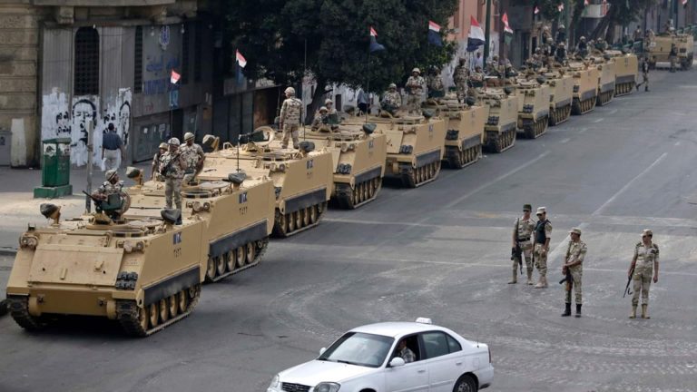 اذاعة أمريكية: جميل أن يمتلك الجنرالات في مصر لعبا كبيرة الحجم، لكن ما الذي تضيفه لهم؟ المساعدات العسكرية الأمريكية لمصر watanserb.com