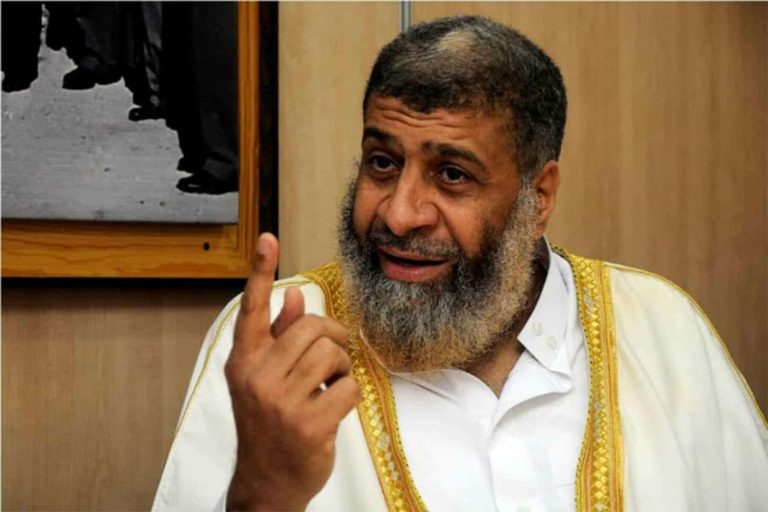 عاصم عبد الماجد watanserb.com