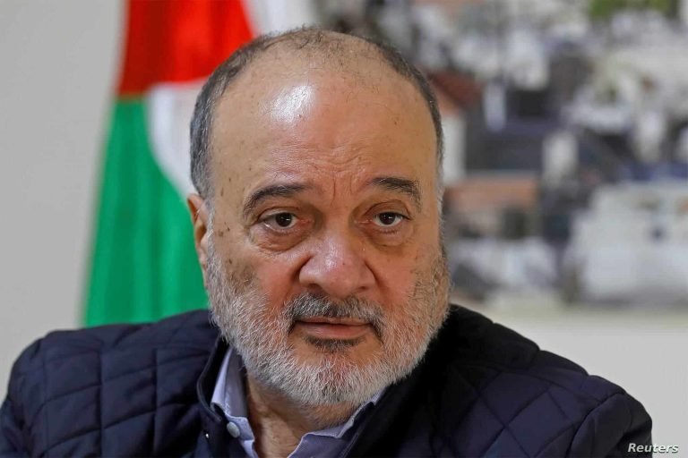 اقالة ناصر القدوة من منصبه استجابة للفيتو السوري اقالة ناصر القدوة watanserb.com