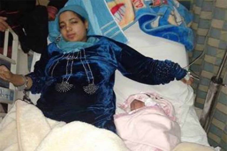 دهب حامد عبدالعال تلد مولودة أثناء اعتقالها وتسميها حرية watanserb.com