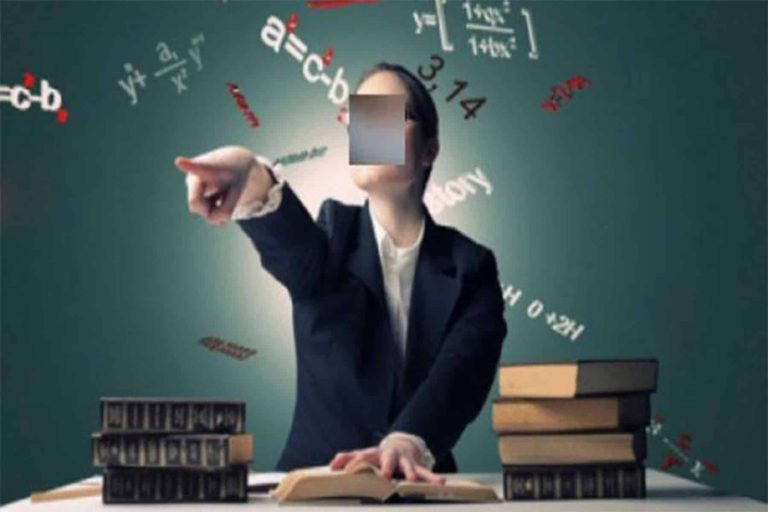 المعلمة الأمريكية أندريا watanserb.com