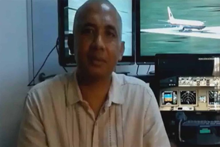 قائد الطائرة الماليزية المفقودة منشق سياسي قائد الطائرة الماليزية المفقودة watanserb.com