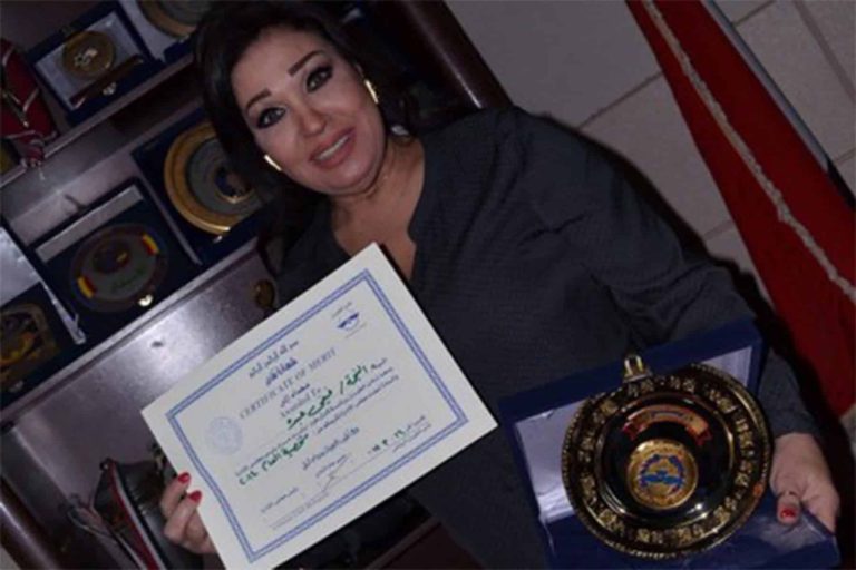 الراقصة فيفى عبده الأم المثالية الراقصة فيفى عبده الأم المثالية watanserb.com