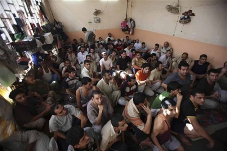 السجون العراقية تزدحم بأربعة أضعاف المسموح به دوليا السجون العراقية watanserb.com