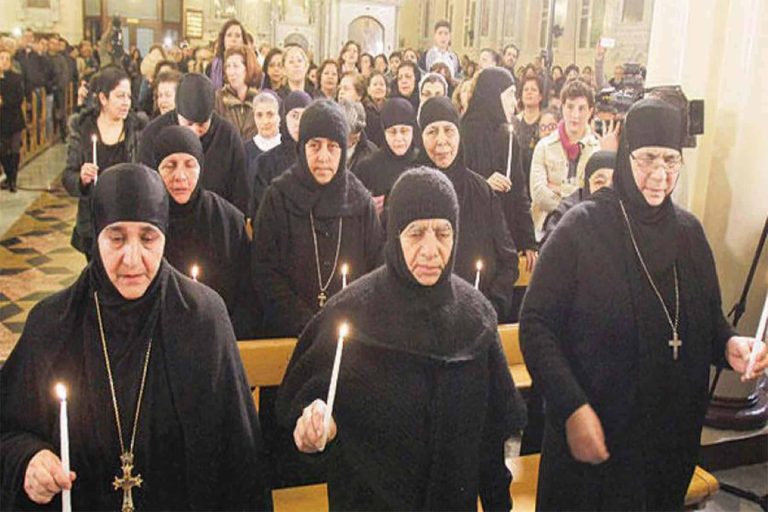 الأسيرة الحسناء حررها الثوار في صفقة الراهبات ثم اعتقلوها صفقة الراهبات watanserb.com