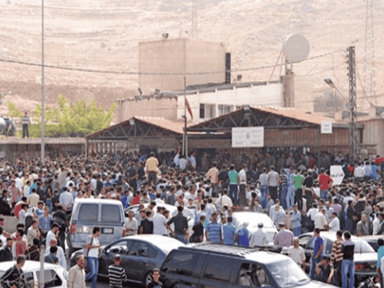 ضوابط دخول لبنانية على السوريين الذين احتضنوا بالسابق اللاجئين البنانيين watanserb.com