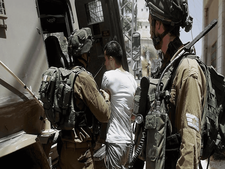 إسرائيل تعلن اعتقال فلسطينيين مرتبطين بالدولة الإسلامية بالضفة الغربية اعتقال فلسطينيين بالضفة الغربية watanserb.com