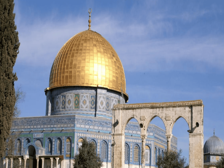 يديعوت تكشف تفاصيل مخطط الثور الأمريكي لتفجير قبة الصخرة مخطط الثور الأمريكي watanserb.com