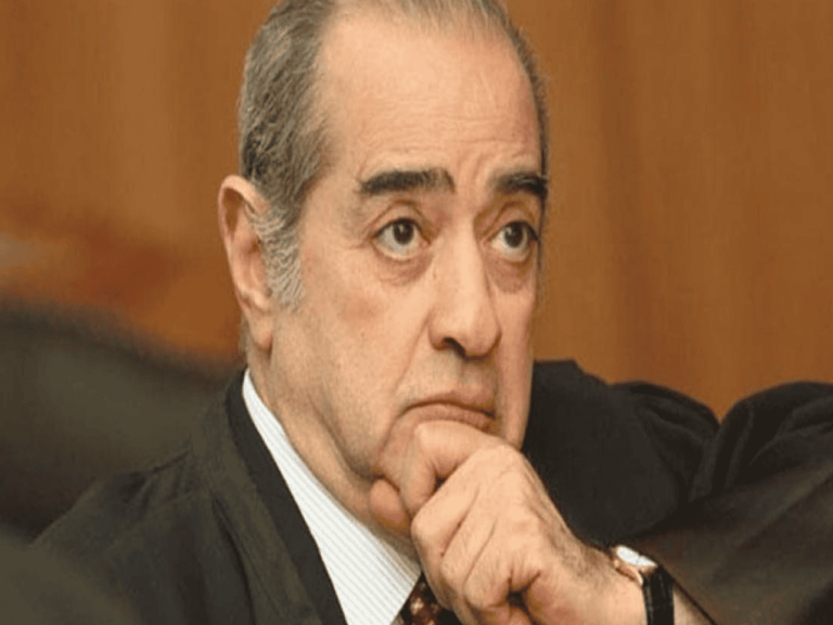 فريد الديب يُفجر مفاجأة: «مبارك» حر طليق منذ أسبوع مفاجأة فريد الديب watanserb.com