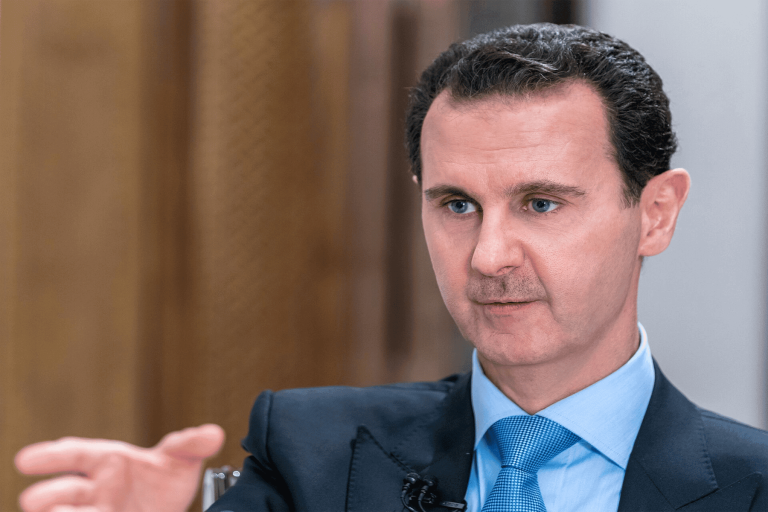 بشار الأسد يبدو مطمئنا watanserb.com