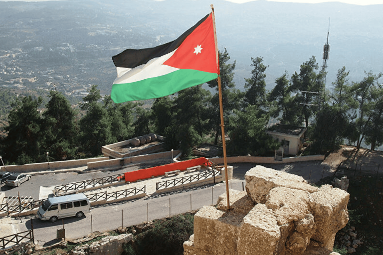 الفتيات في الأردن والطلاق watanserb.com