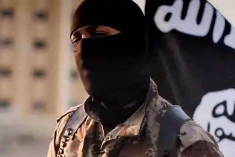 ضابط عراقي: تنظيم الدولة أسقط طائرتين عسكريتين في الأنبار خلال 24 ساعة أسقط طائرتين تابعتين للجيش العراقي watanserb.com