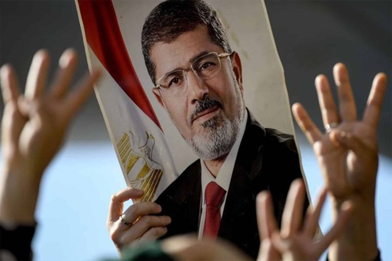 السيسي اطاح برفاق الانقلاب ضد محمد مرسي الانقلاب ضد محمد مرسي watanserb.com