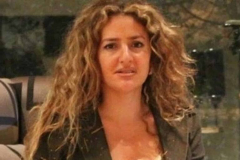 راقصة تعتدي بالضرب على ضابط مصري والداخلية تخشى من معلمها راقصة watanserb.com