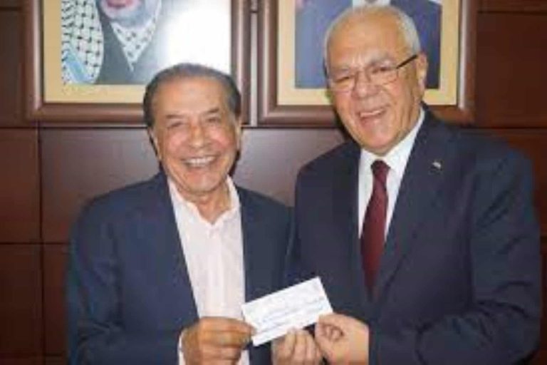 فاروق الشامي.. مواطن فلسطيني أصبح (أمبراطور الجمال) في أمريكا فاروق الشامي watanserb.com