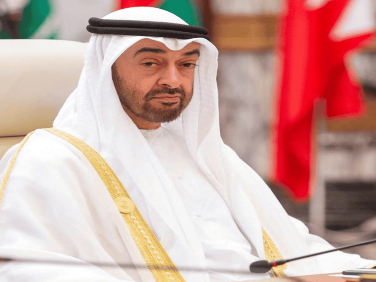 تصريحات مستشار بن زايد تثير رواد (تويتر) يتحدثون عن الديمقراطية ولا يعرفونها تصريحات مستشار بن زايد watanserb.com