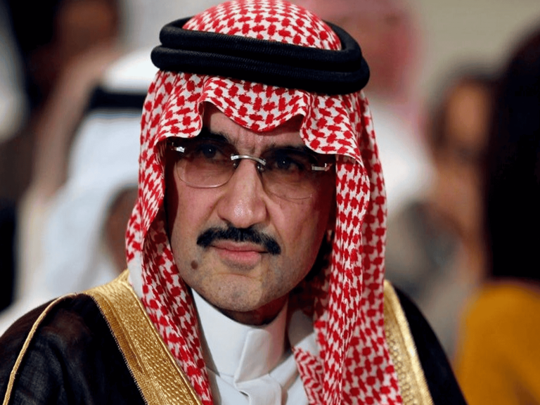 الوليد بن طلال يكافئ الهلاليين watanserb.com