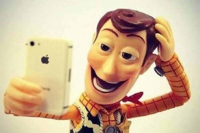 السيلفي يسبب انتشار القمل watanserb.com