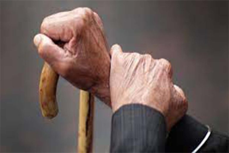 شاب قتل جدته watanserb.com