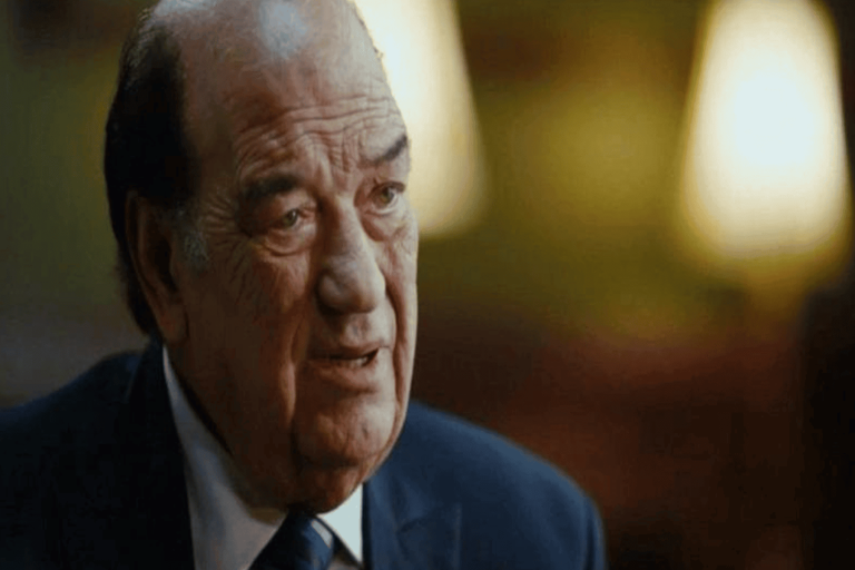 حسن حسني يرفض الاعتذار watanserb.com