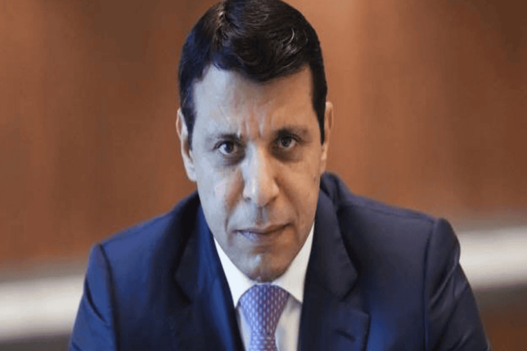 أكاديمية أردنية ردًا على زوجة دحلان: مَن يغطي مصاريف العاهرات بدبي؟ عيلة من قاع الكيلة! أردنية ردًا على زوجة دحلان watanserb.com
