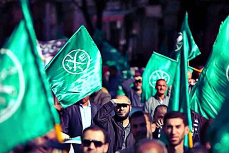 بيان سيكتبه الإخوان .. مراجعة لا تراجع! بيان سيكتبه الإخوان watanserb.com