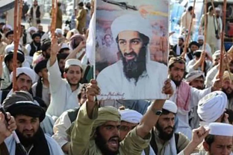 هآرتس: بريطانيا استخدمت “أسلحتنا” في العراق وأفعانستان لمواجهة القاعدة بريطانيا وأسلحة إسرائيل watanserb.com