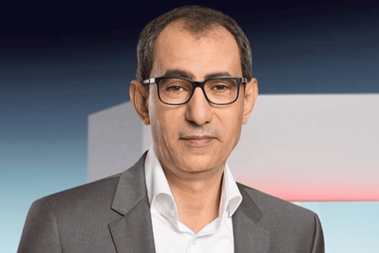 توقف برنامج يسري فودة watanserb.com