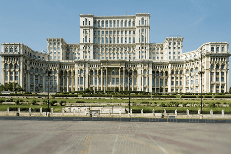 برلمان أمير المؤمنين يحقق حلم طاهيا إسرائيليا ويسمح له بتحضير العشاء لأعضائه البرلمان المغربي وليفي watanserb.com