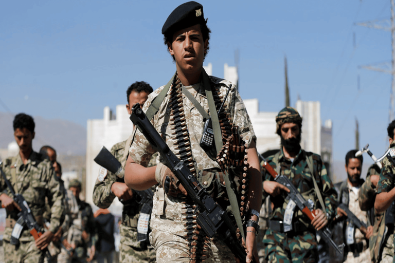 الحوثيون يهددون السعودية watanserb.com