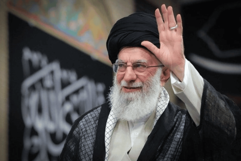 حفيد الخامنئي الكبير watanserb.com