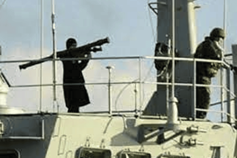 .. هذا ما كان يحمله الجنود الروس على متن سفينةٍ حربيةٍ بمياه البسفور سفينةٍ حربيةٍ بمياه البسفور watanserb.com