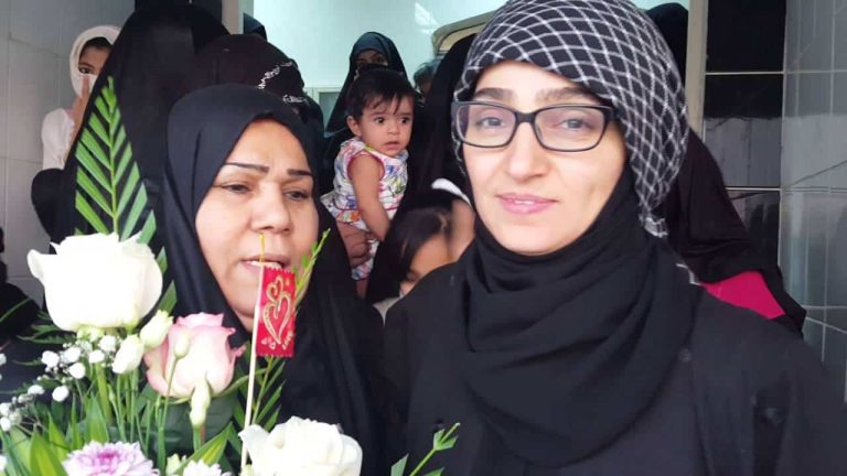 بعد ثلاث سنوات خلف القضبان.. الإفراج عن “سجينة فورمولا 1” في البحرين الإفراج عن "سجينة فورمولا 1" في البحرين