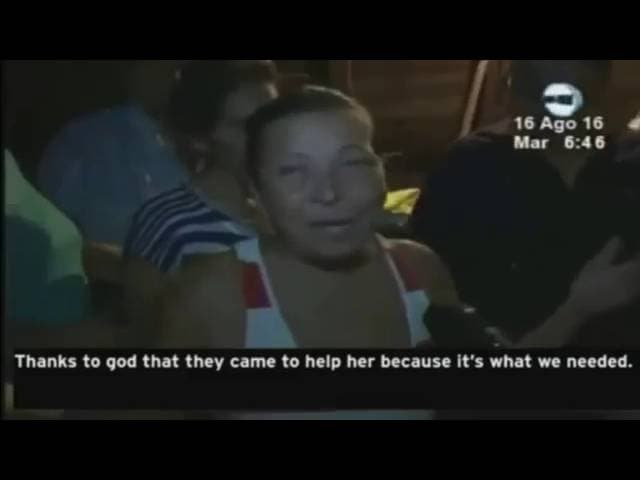 شيطان يقفز على امرأة أثناء مقابلة عن طرد الأرواح الشريرة! شيطان يقفز على امرأة