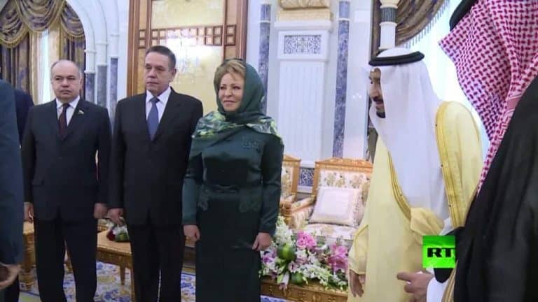 فالنتينا ماتفيينكو والملك watanserb.com