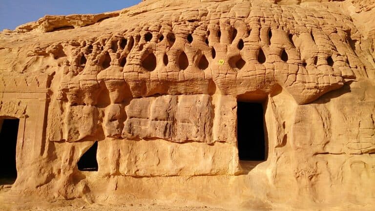 مدائن صالح watanserb.com