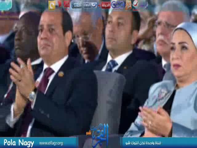 السيسي يبكي متأثرا من حديث فتاة “أيزيدية” عن وحشية داعش ضدها وناشطون يسخرون السيسي يبكي متأثرا watanserb.com