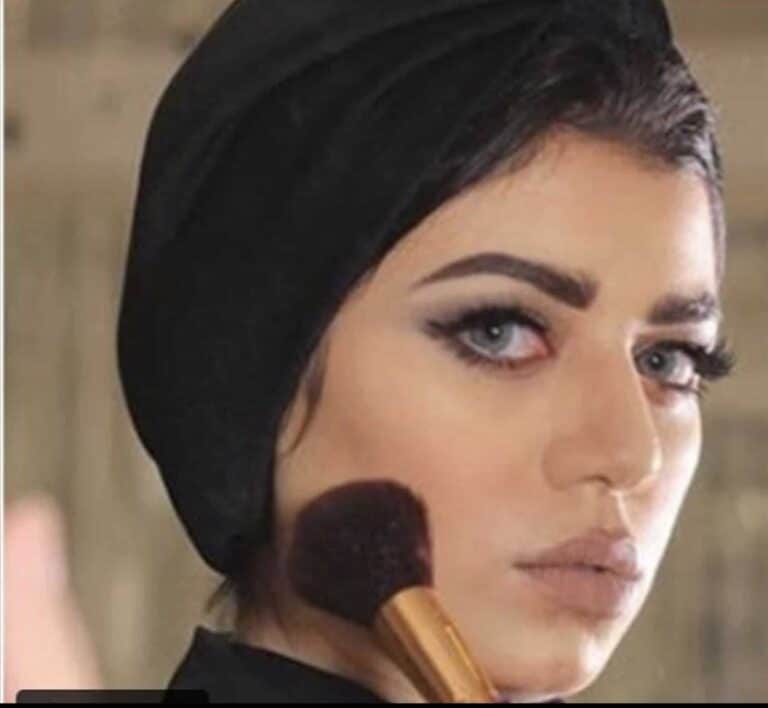 الفاشينستا السعودية نجلاء عبدالعزيز watanserb.com