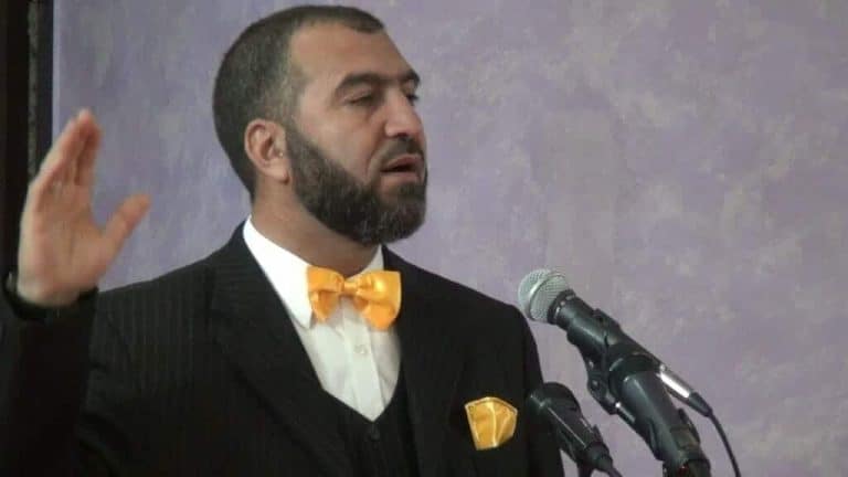 #أبرهة_السعودي .. قصيدة نارية لشاعر جزائري يهجو فيها “ابن سلمان” ويتمنى زوال ملك آل سعود محمد جربوعة watanserb.com