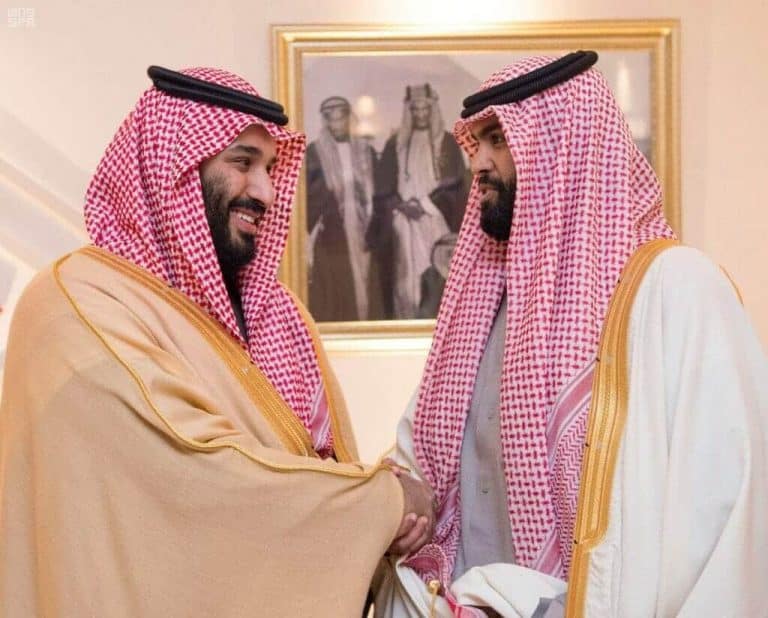 ملك “جزيرة الرتويت” يستقبل سلطان بن سحيم استقبال الفاتحين بأوامر “ابن سلمان” مكايدة لقطر! سلطان بن سحيم وابن سلمان watanserb.com