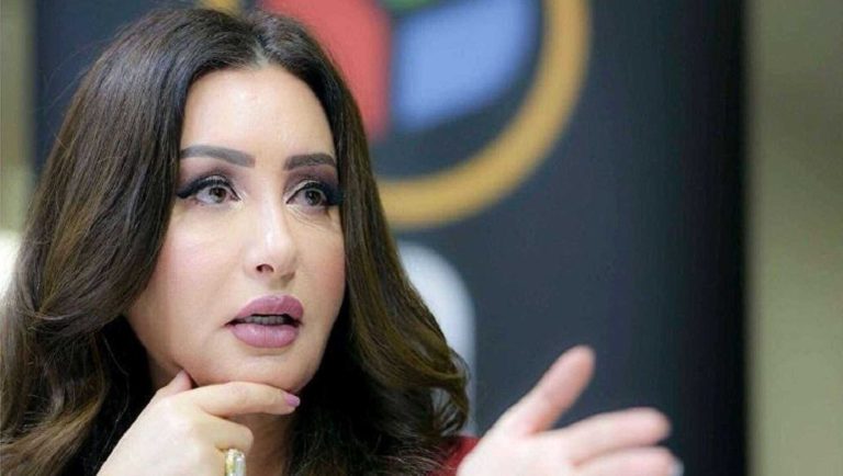 هكذا علّقت “أحلام” على منع السعودية للفنانة لطيفة التونسية من أداء العمرة لطيفة التونسية watanserb.com