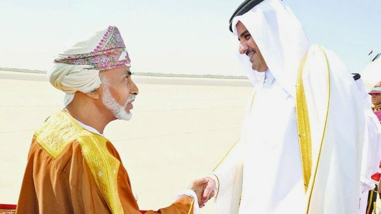 وثائق مسربة من سفارة الإمارات بمسقط كشفت المستور.. هكذا خططت أبو ظبي لمعاقبة “قابوس” لمؤازرته قطر قابوس وتميم watanserb.com
