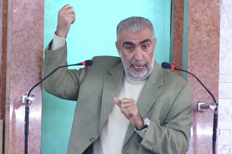 الشيخ كمال وآل سعود watanserb.com