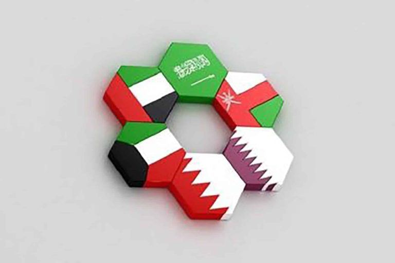 طرد سلطنة عمان watanserb.com
