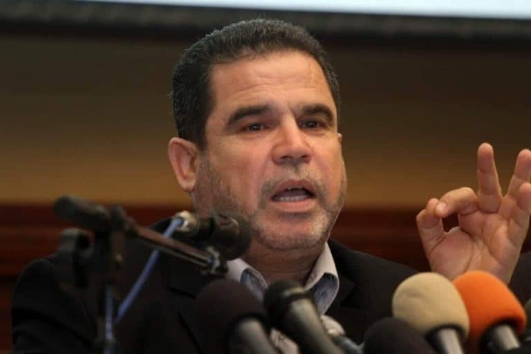قيادي في حماس يهاجم رئيس السلطة ويكشف عن رد سلطنة عُمان على الحركة بعد “عتاب شديد” صلاح البردويل watanserb.com