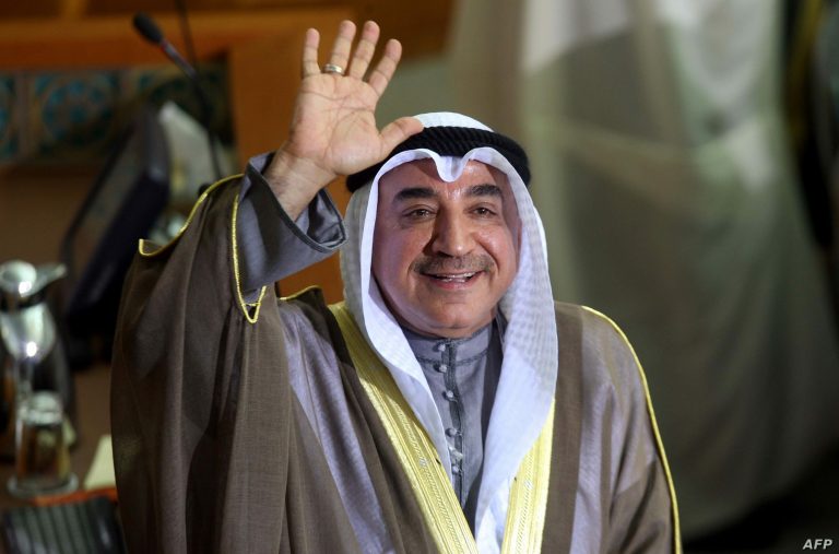 سياسي كويتي معلقا على فوز قطر:” قلناها منذ زمن.. أبعد عن السعودية يوفقك الله في الرياضة والسياسة والاقتصاد” عبد الحميد دشتي watanserb.com