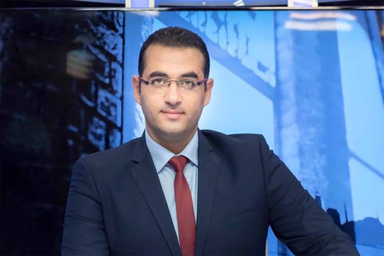 الإعلامي أسامة جاويش يشن هجوم على تركي آل الشيخ الإعلامي أسامة جاويش watanserb.com