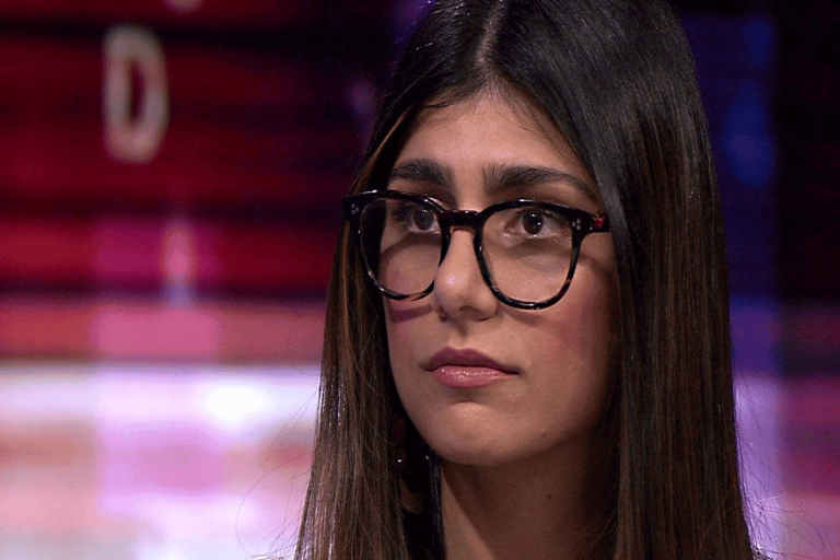 بعد شهرتها في عالم الإباحية .. اللبنانية ميا خليفة تعلن “مفاجأة”! اللبنانية ميا خليفة watanserb.com