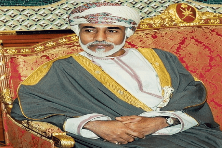 فيديو نادر للسلطان قابوس watanserb.com